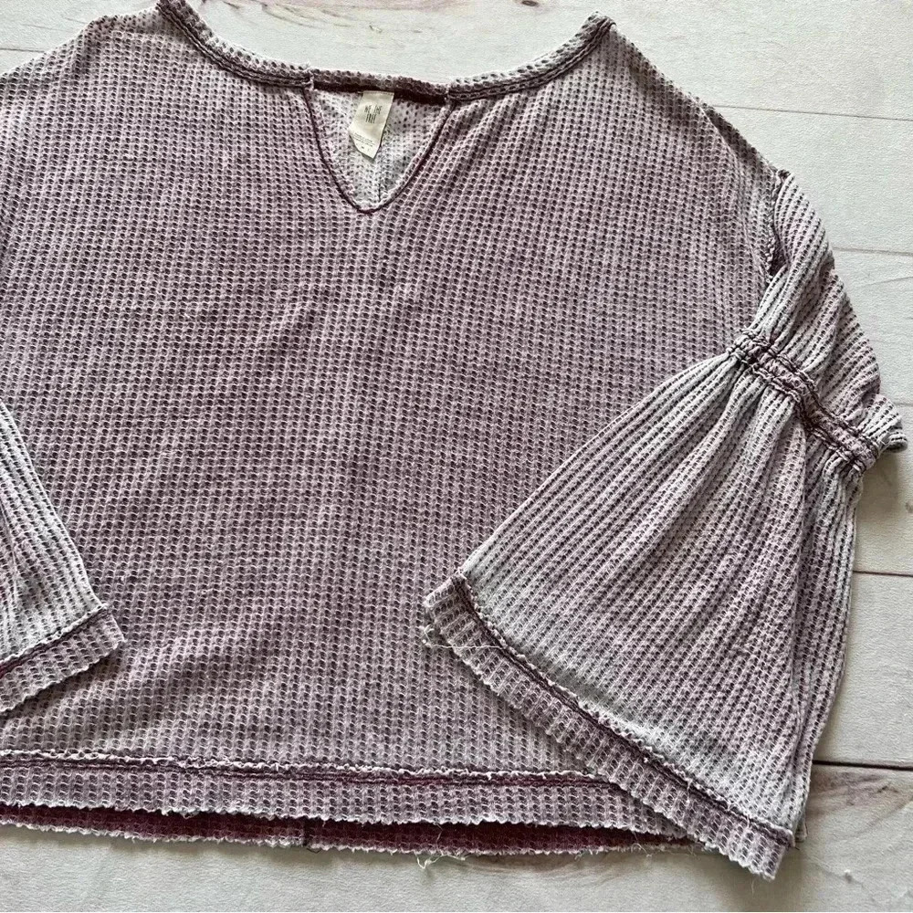 WE The Free Free People Womens XS Lavender Long Flare Thermal Sleeve Sh… - Picture 4 of 7